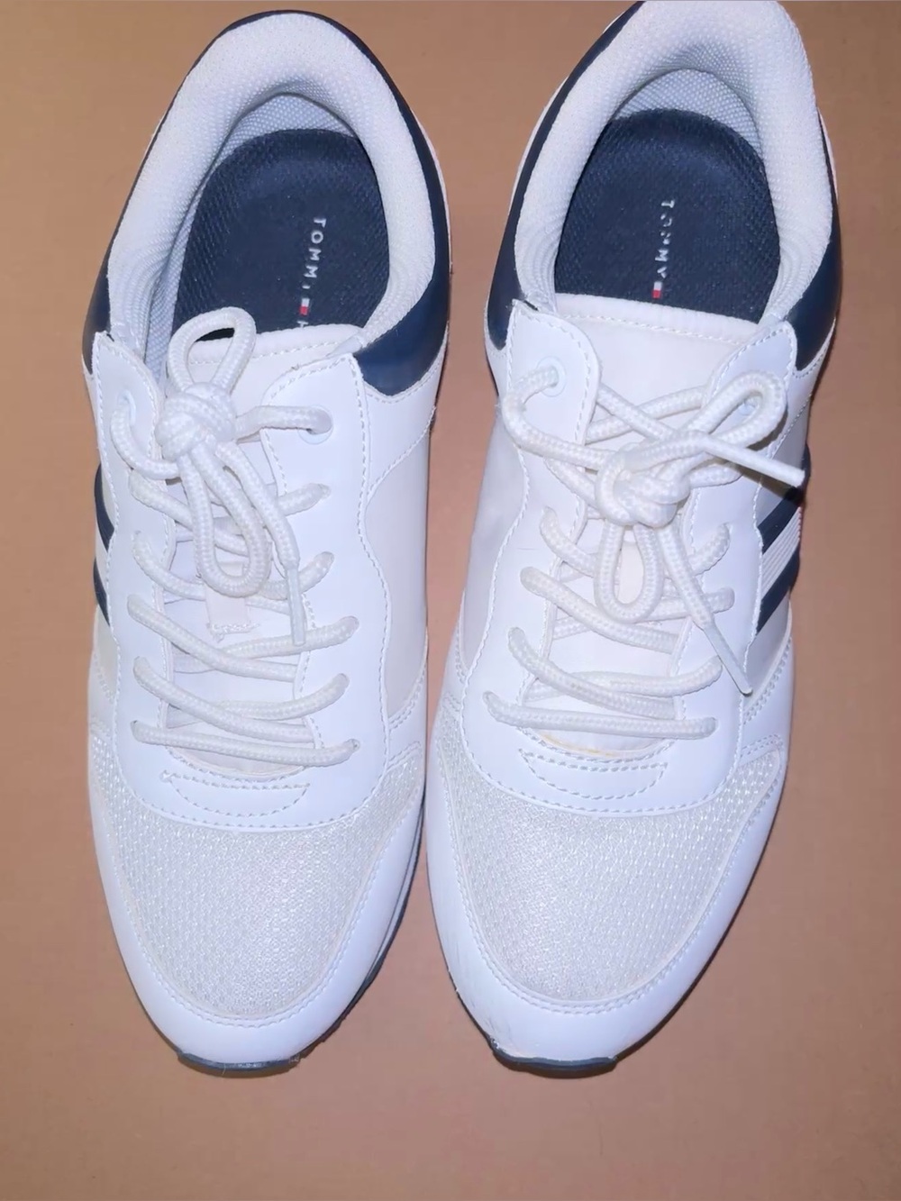 Tommy Hilfiger White and Navy Low-Top Sneakers